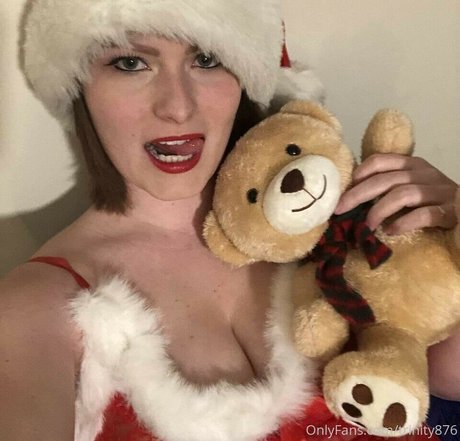 blonde masturbating onlyfans pornos pics