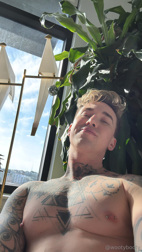 Wootybooty pornstar sex picture