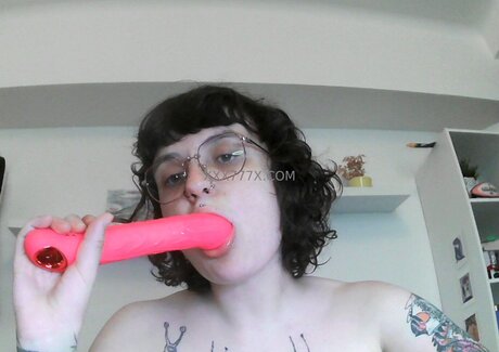 Xxx777x high quality model pics