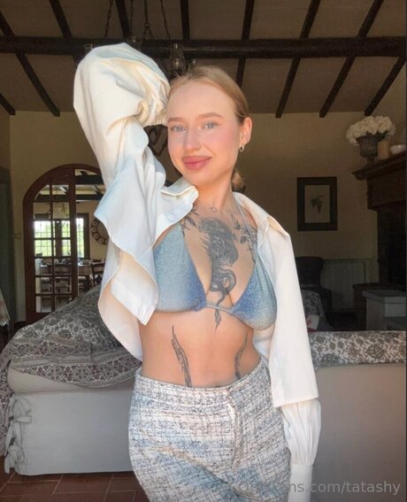 Tatashy naked model galleries