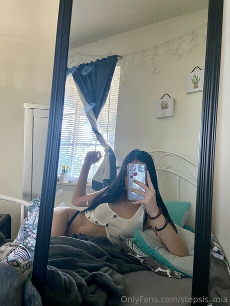Stepsis Mia model xxx galleries
