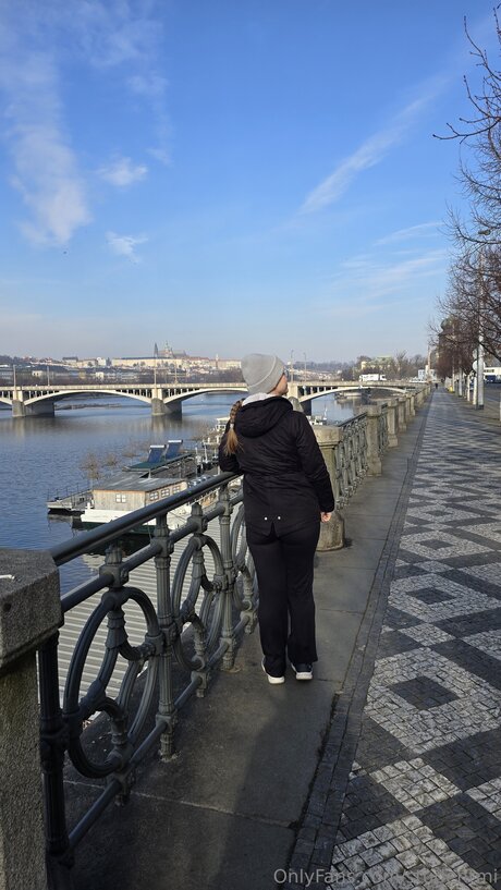 Studentmi erotic pornstar pic