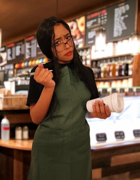 Milkubunny art actress photos