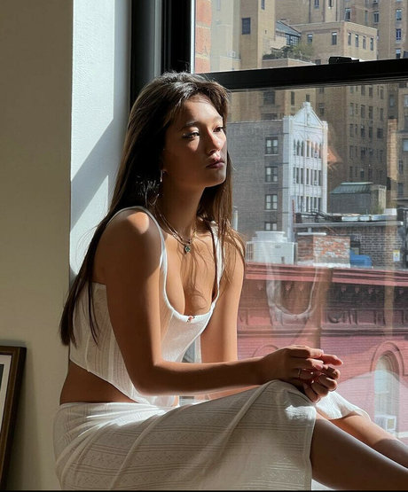 Lilychee model sex photo