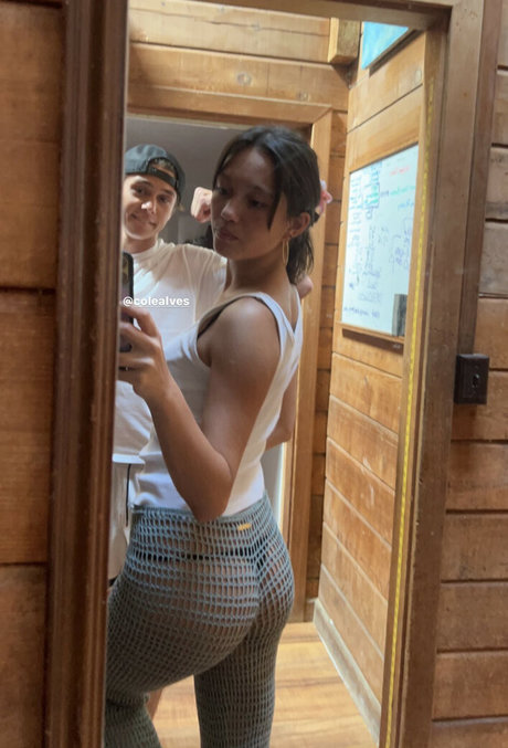 Lilychee beautiful pornstar pic