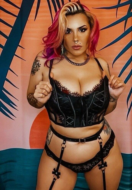 TheZombiUnicorn pornstar beautiful pictures
