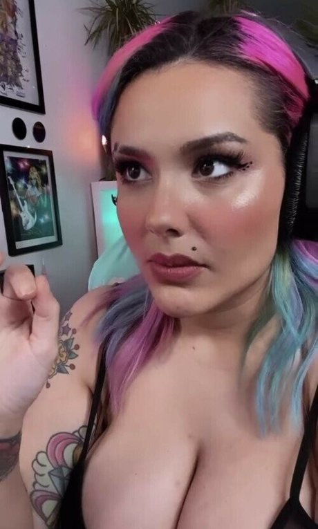 TheZombiUnicorn star adult images