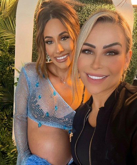 Natalya Neidhart model nudes gallery