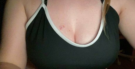 Sweetcocolol nice model pic