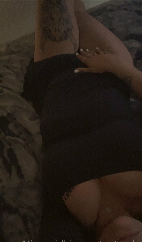 Mirrorgirlkim nudes actress archive