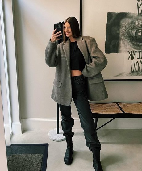 Lorena Rae model sexy galleries