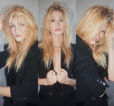 Katherine McNamara hd actress photos