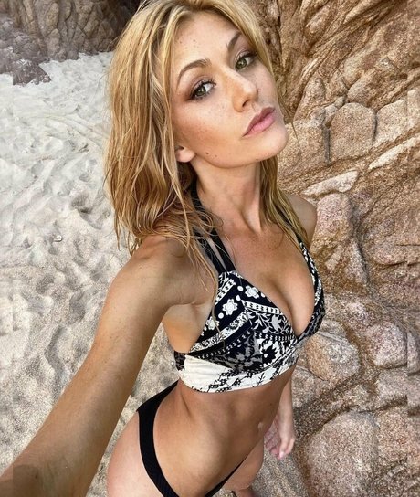 Katherine McNamara Quick photo