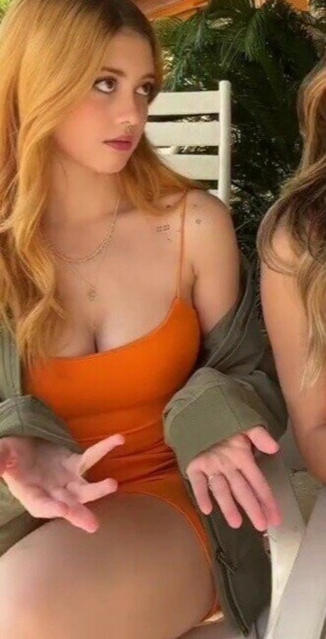 Ananda Morais naked pornstar galleries