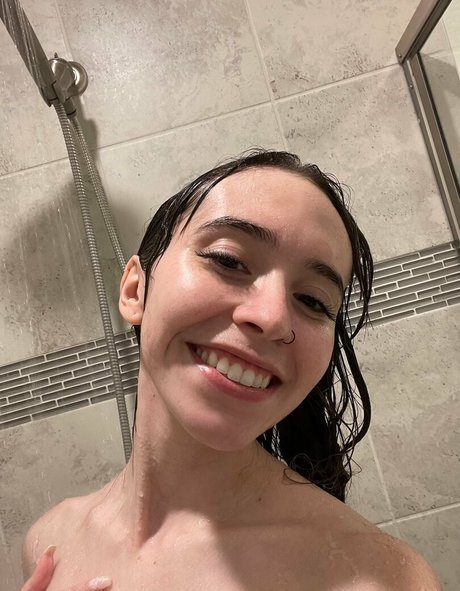 Catlyn Crespo top model images