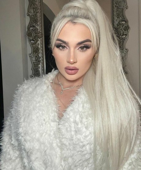 Tiffany Stratton pretty star archive