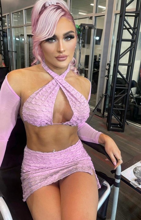 Tiffany Stratton pornstar exclusive images