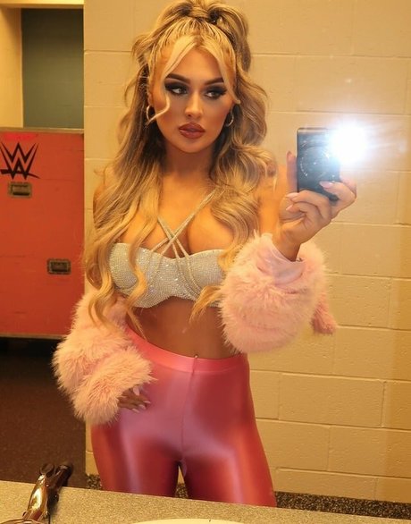 bride onlyfans beautiful nude archive