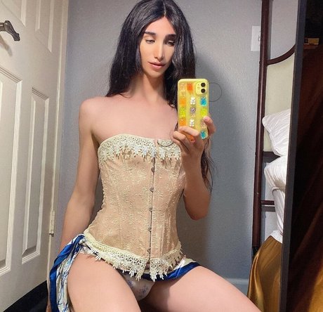 evanalexxx sexy model pics