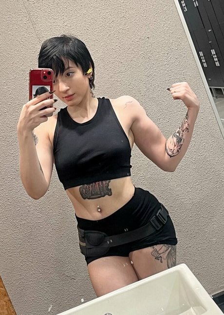 bulge onlyfans beautiful nude pictures