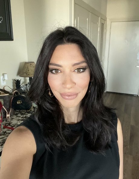 petite asian onlyfans hd images