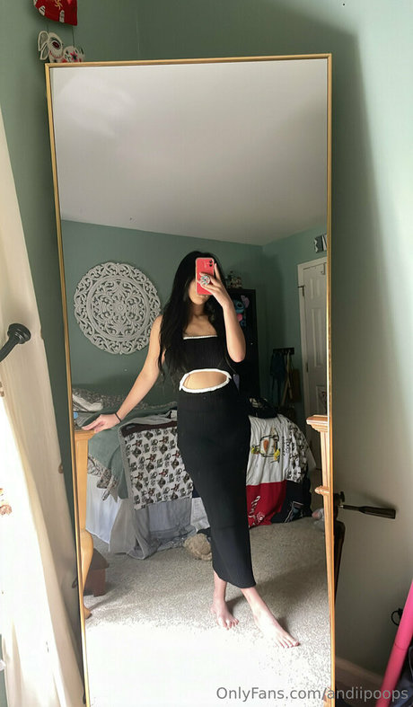 andiipoops naked actress pictures