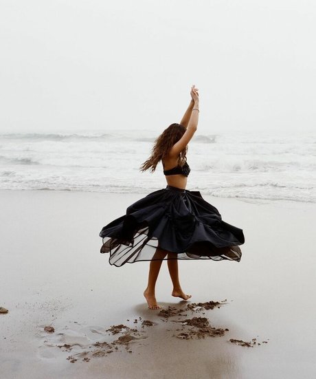 Madison Bailey star nice photo