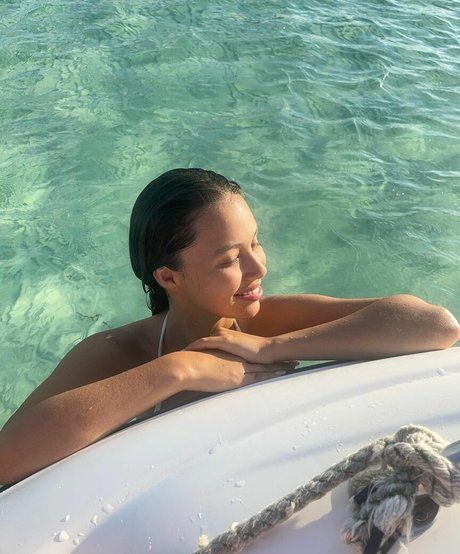 Fiona Barron erotic pornstar img