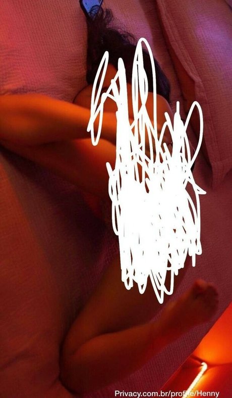 Mc Henny star nude img