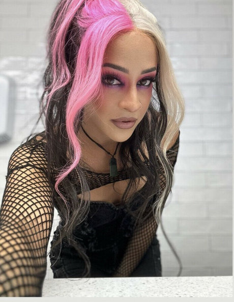 Dakota Kai pornstar hd galleries