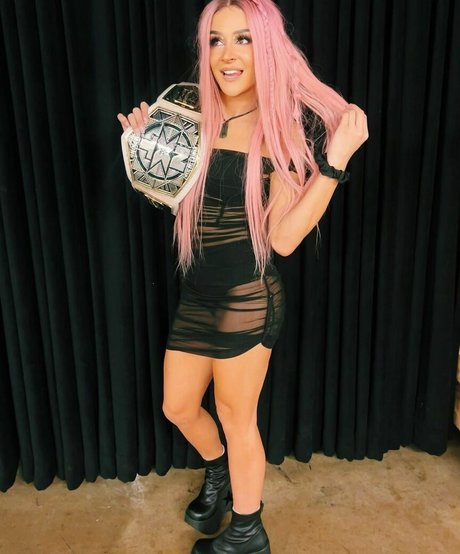 Dakota Kai model xxx pics