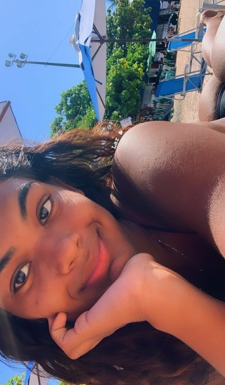 MaceiO sexy actress images