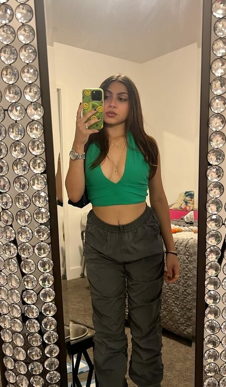 Alondra Delgado exclusive actress archive