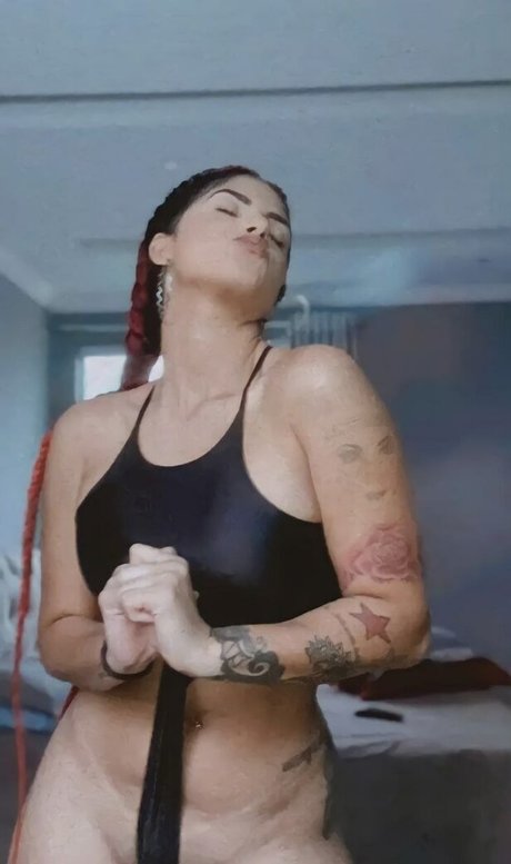 Amanda Miury pornstar top picture