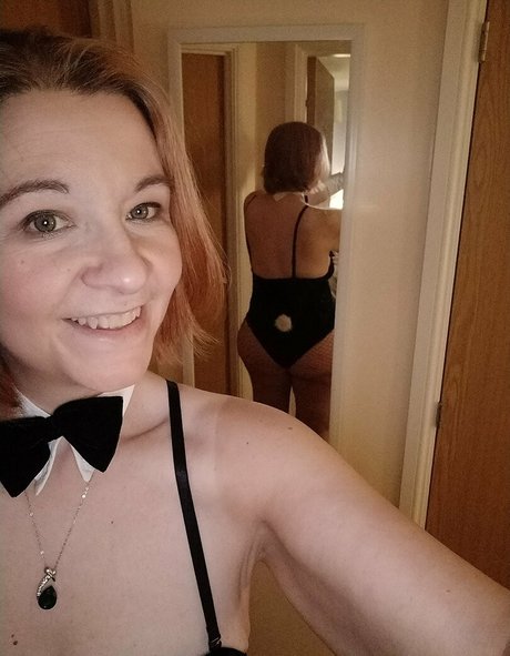 annemarieontour sexy model images