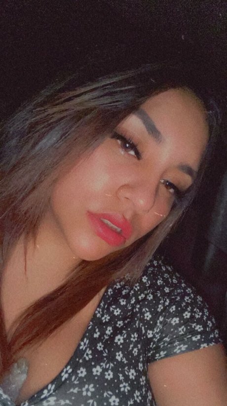 skinny blonde milf onlyfans adult picture