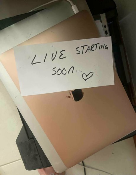 twinkipinki pornstar nude images