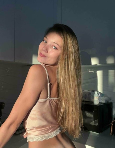 jessicamiller111 hd model pic