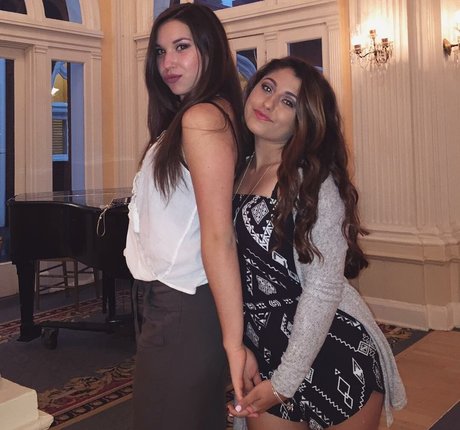 Julia Olivia sexy star images