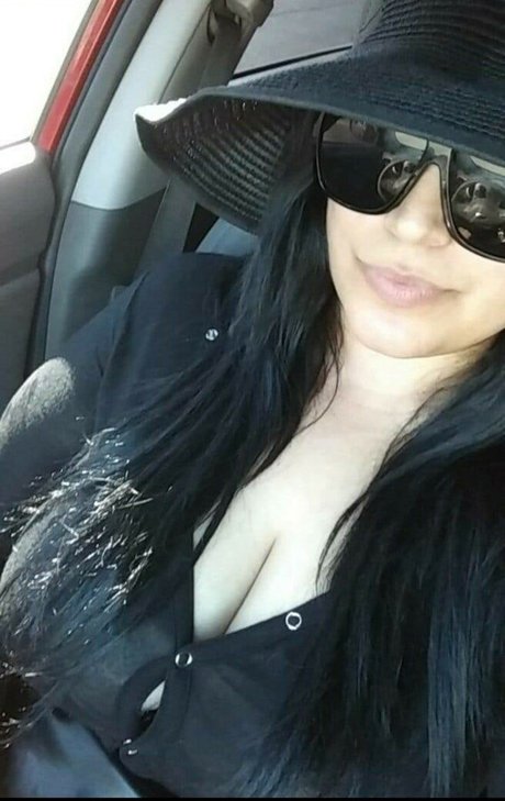 E Casey hd pornstar img