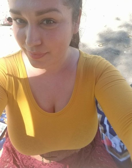 E Casey nice model picture