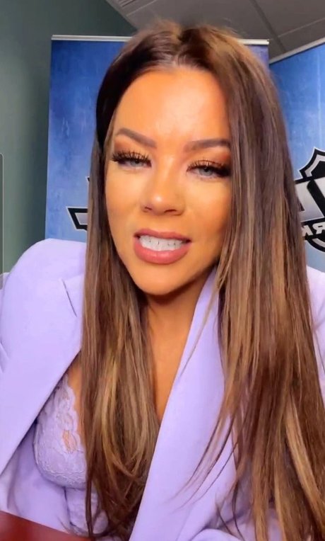 amateur chubby onlyfans adult picture