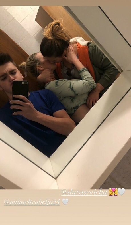 suzizvonar top actress img