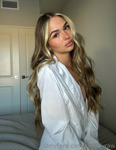 big cock trans onlyfans hot naked picture