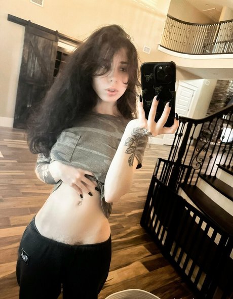 small tits asian onlyfans nude pic