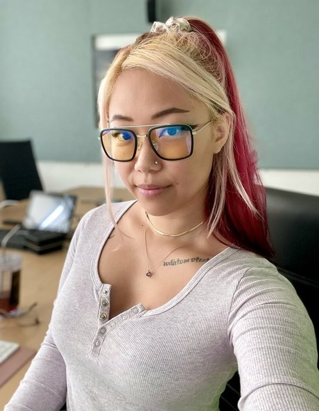 Stella Chung adult actress image