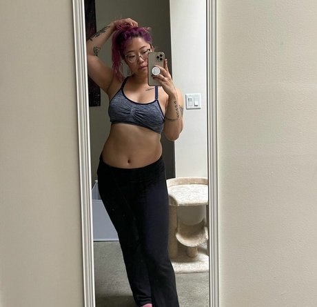 Stella Chung best model picture