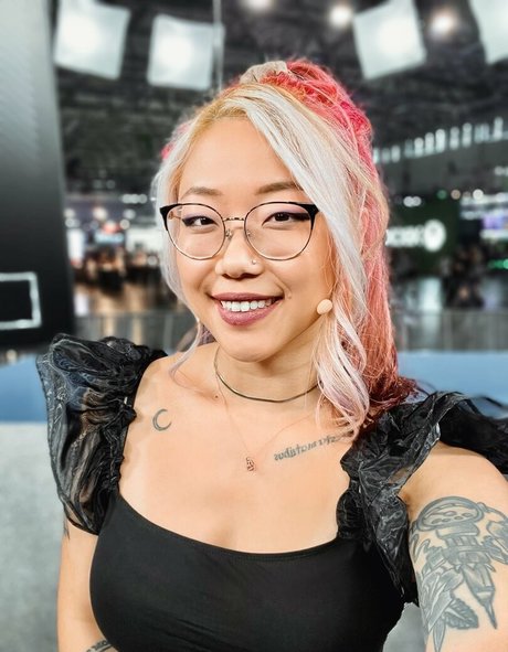 sex asian onlyfans exclusive archive