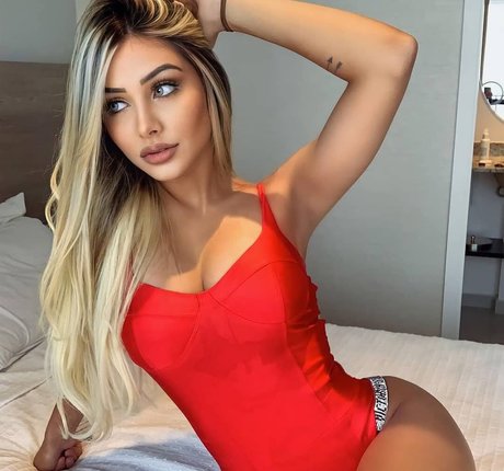 blonde babe onlyfans hot xxx pic