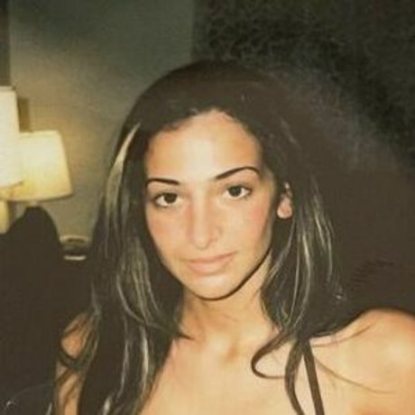 Lena Ayad actress img